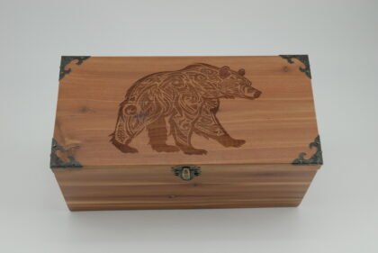 Handcrafted Wooden Treasure Box with Artistic Bear Engraving - b2501036